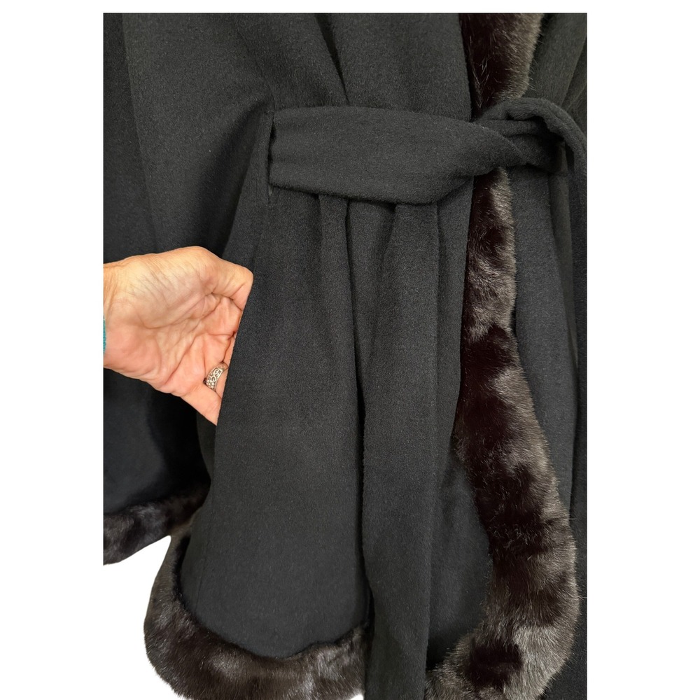 Ellen Tracy Wool Blend Faux Fur Trim Belted Poncho Cape Coat Black M Winter Glam - Picture 6 of 16